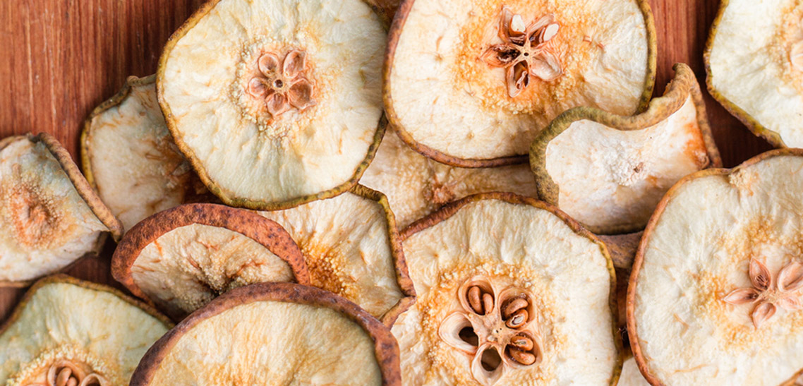 Dried Pears vs Dried Nectarines