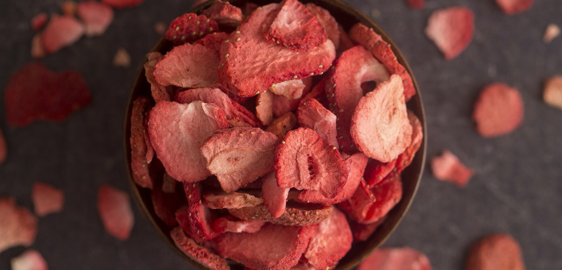 How to Make Dried Strawberries in the Oven