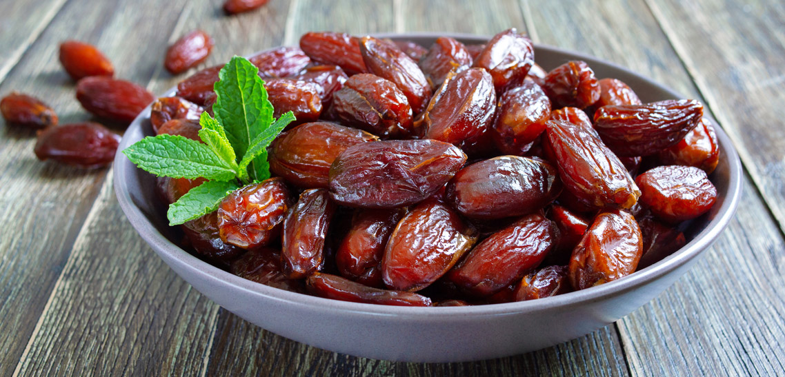 Dried Dates vs Fresh Dates: Benefits and Disadvantages